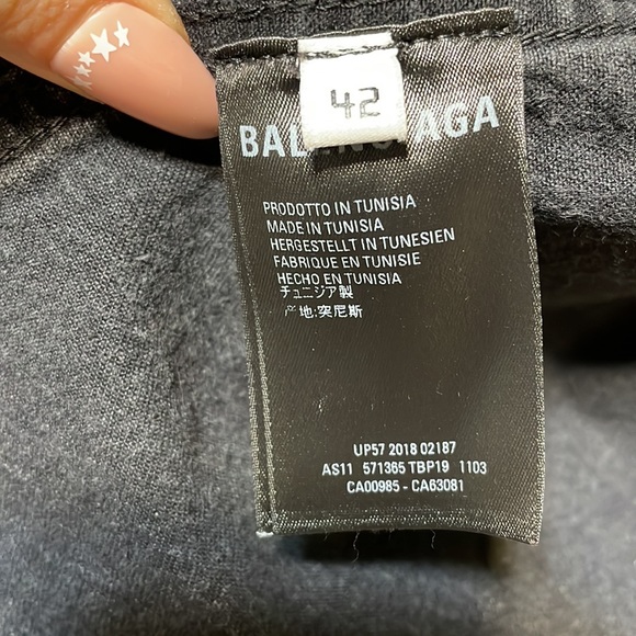 Balenciaga denim top. Button up. 100% authentic. Barney’s New York purchase - Picture 3 of 8